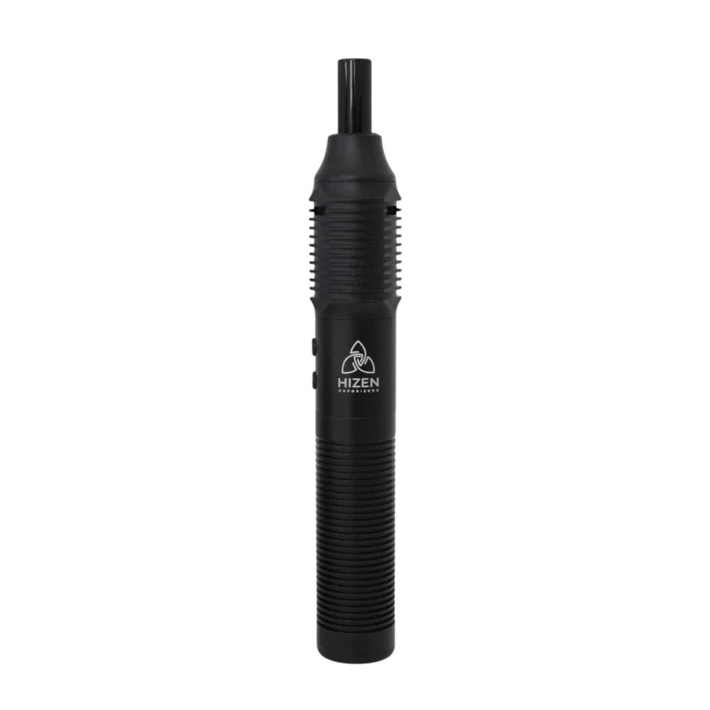 Hizen Stilus Pro Max Vaporizer in Schwarz – schlankes Stift-Vaporizer mit geriffeltem Griffbereich, konisch zulaufendem Mundstück und seitlichen Bedienelementen, Hizen-Logo in der Mitte
